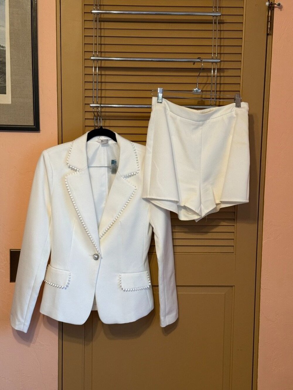 VENUS White Blazer & Shorts Set – Pearl Trim Two-Piece Size 2 - Picture 1 of 8